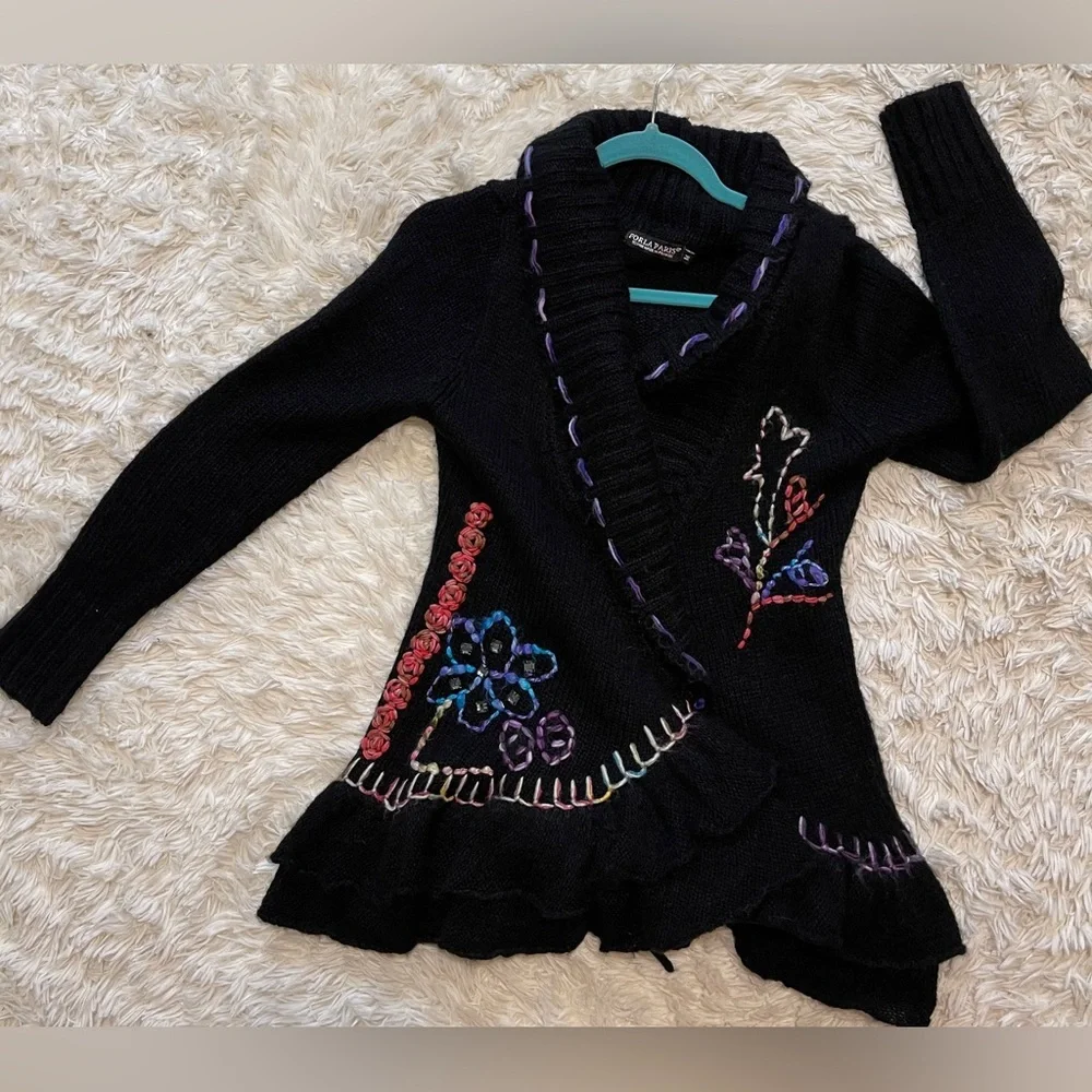 Forla Paris Sweater Black Wool Blend Floral Applique Ruffle Boho Grungy Medium - Picture 2 of 10